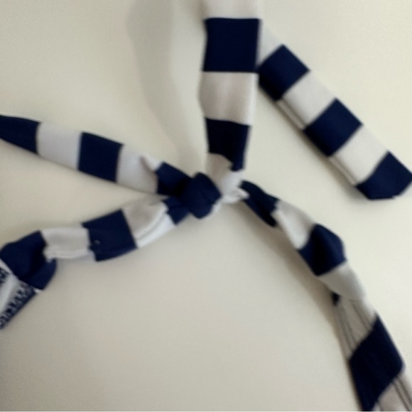 Mossimo Womens Navy & White Triangle Tankini Swimsuit Top Size XL - Picture 4 of 9